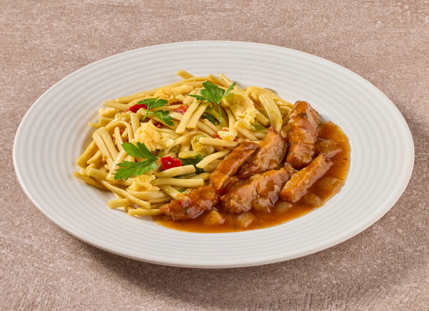 Babi ketjap met bami