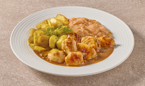 Kipstukjes in oma's jus met rabarbercompote en gebakken aardappelblokjes (kleine eiwitrijke maaltijd)