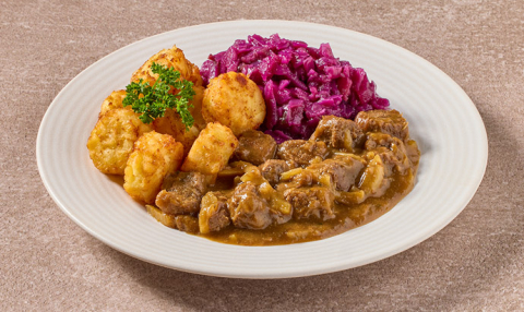 Draadjesvlees in biersaus met rode kool en rösti’s